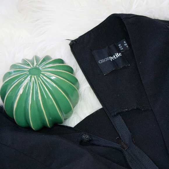 ASOS Petite Plunge Romper - Picture 3 of 3